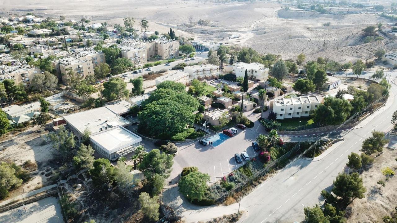 Hi - Arad Hostel Exterior photo